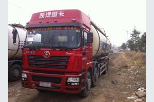 山東濟寧梁山縣二手前四后八散裝水泥罐車選購指南 歐曼、德龍、豪沃車型分析